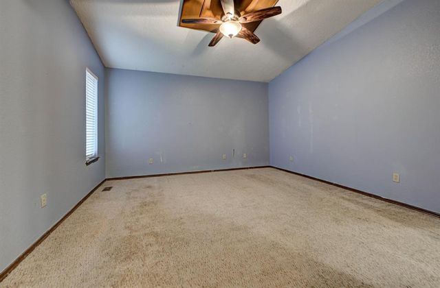 2717 Creekview Terrace, Norman, OK 73071