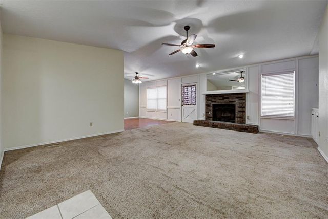 2717 Creekview Terrace, Norman, OK 73071