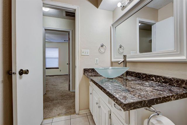 2717 Creekview Terrace, Norman, OK 73071