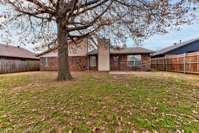 2717 Creekview Terrace, Norman, OK 73071