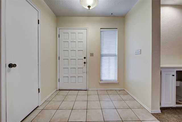 2717 Creekview Terrace, Norman, OK 73071