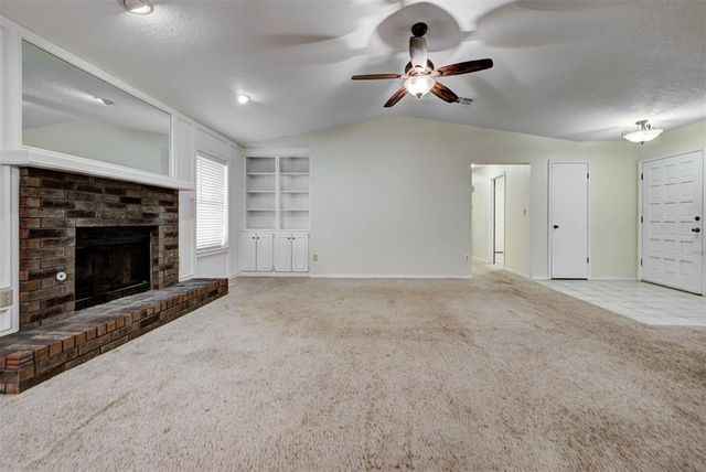 2717 Creekview Terrace, Norman, OK 73071