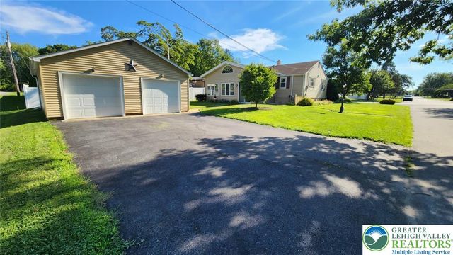 1553 N26th Street, Allentown City, PA 18104