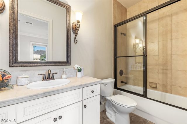 15090 Intracoastal CT, Fort Myers, FL 33908