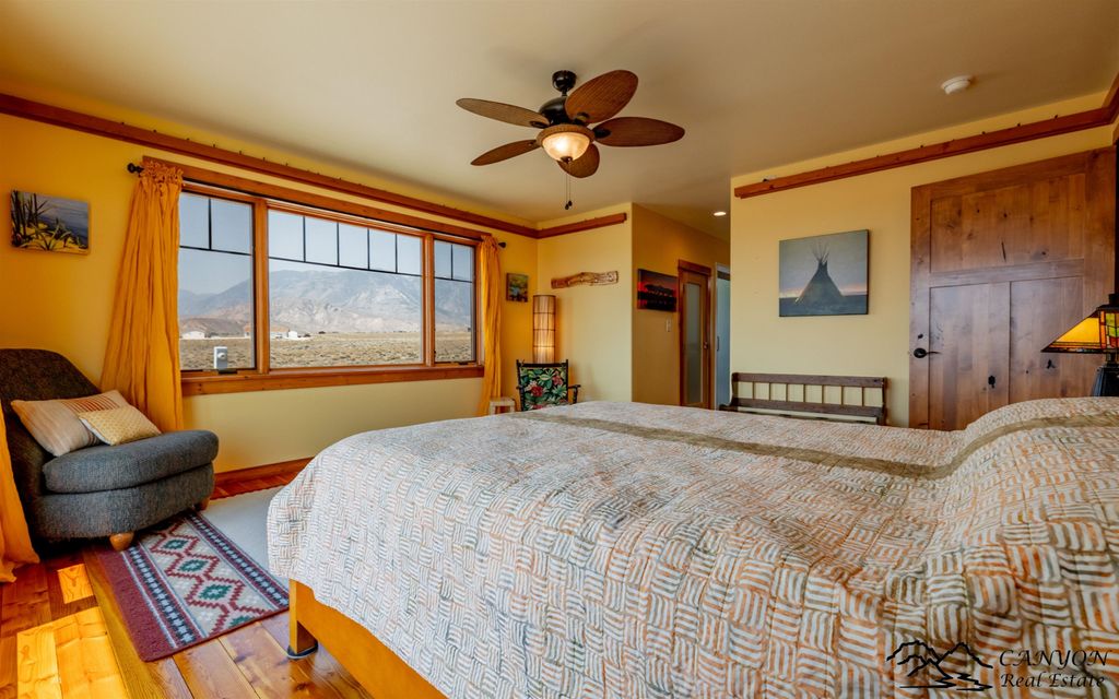 139 Road 8UD, Clark, WY 82435 photo 3