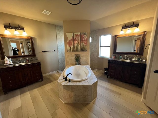 258 Canaan Drive, Belton, TX 76513