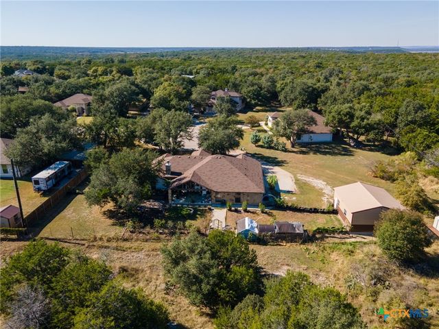 258 Canaan Drive, Belton, TX 76513