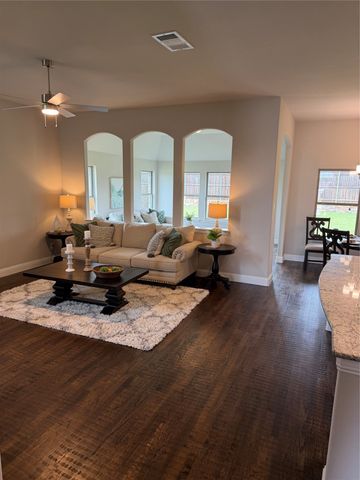 318 Mccallister Lane, Josephine, TX 75173