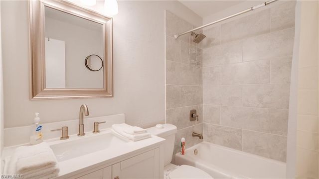 1754 Cape Coral PKWY E 109, Cape Coral, FL 33904