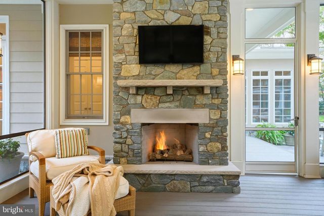 1490 LILY LOCH WAY, Great Falls, VA 22066