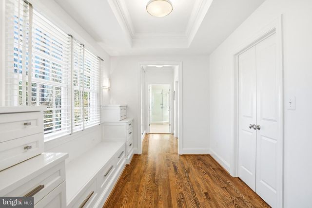 1490 LILY LOCH WAY, Great Falls, VA 22066