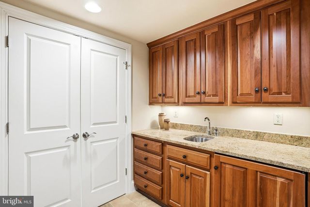 1490 LILY LOCH WAY, Great Falls, VA 22066