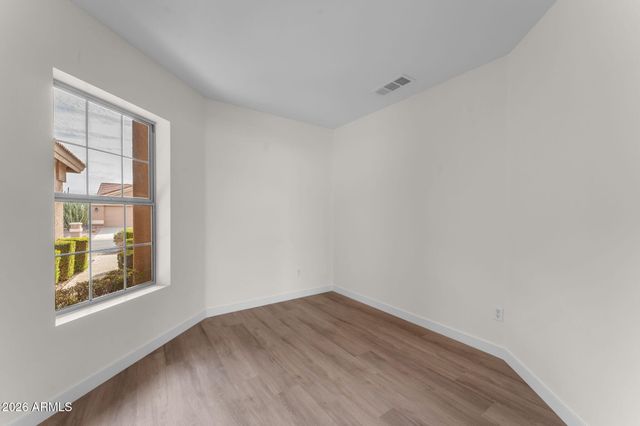 15264 W MULBERRY Drive, Goodyear, AZ 85395