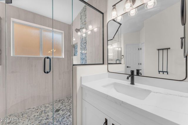 15264 W MULBERRY Drive, Goodyear, AZ 85395