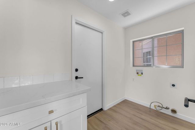 15264 W MULBERRY Drive, Goodyear, AZ 85395