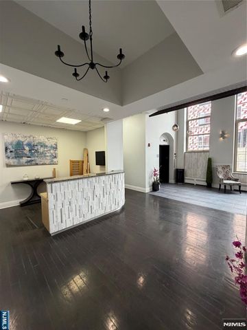 175 Broadway 311, Paterson, NJ 07505