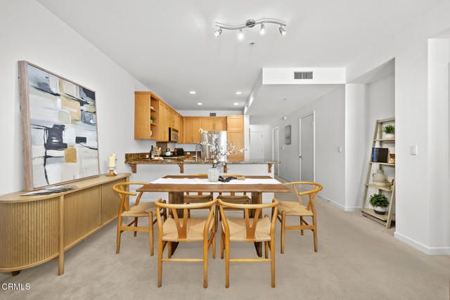 111 S De lacey Avenue 317, Pasadena, CA 91103