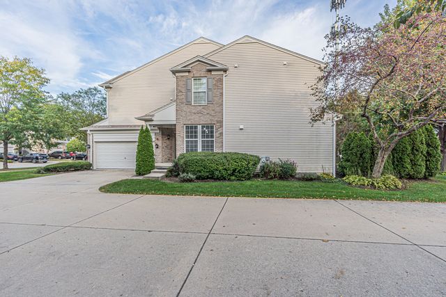 1493 Yellowstone Drive, Streamwood, IL 60107