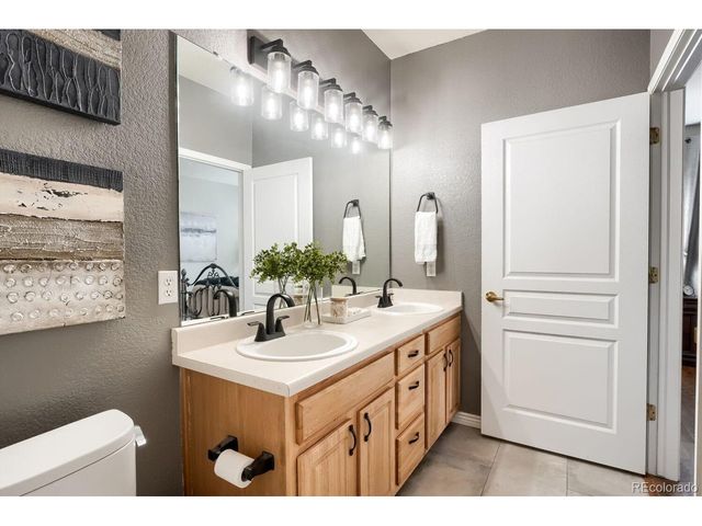 10473 W Hampden Ave 101, Denver, CO 80227
