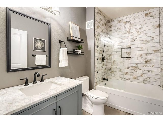 10473 W Hampden Ave 101, Denver, CO 80227