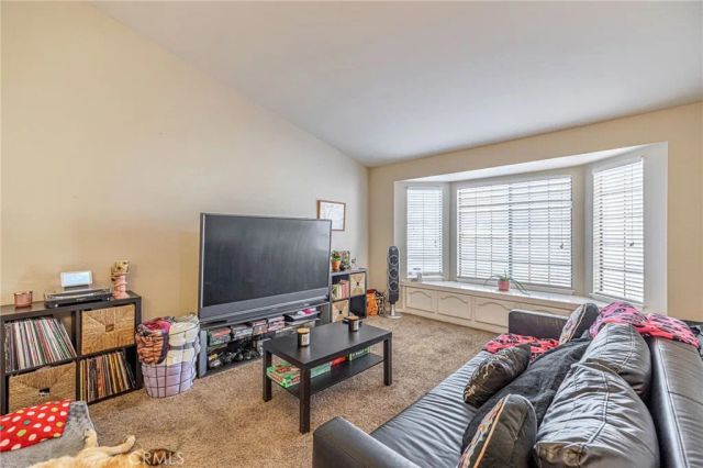 13290 Riverview Drive, Victorville, CA 92395