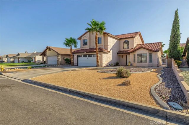 13290 Riverview Drive, Victorville, CA 92395