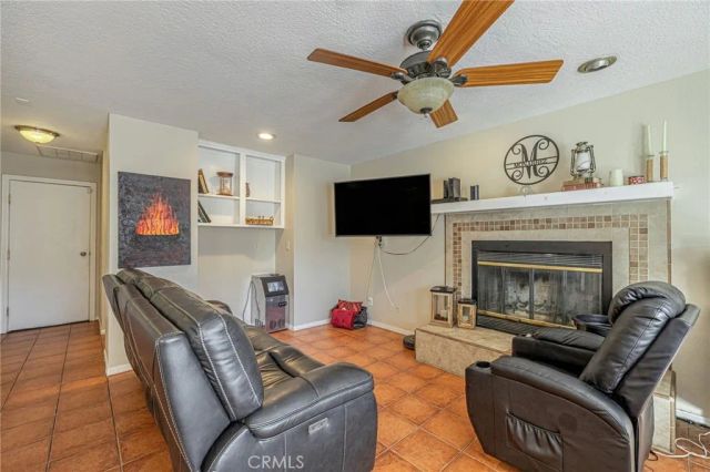 13290 Riverview Drive, Victorville, CA 92395