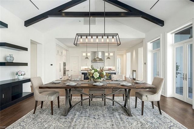 605 Galleon DR, Naples, FL 34102