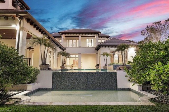 605 Galleon DR, Naples, FL 34102