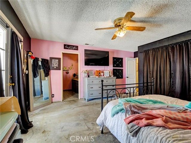 20715 Teton Road, Apple Valley, CA 92308