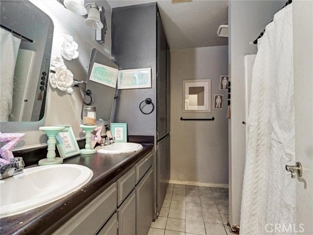 20715 Teton Road, Apple Valley, CA 92308