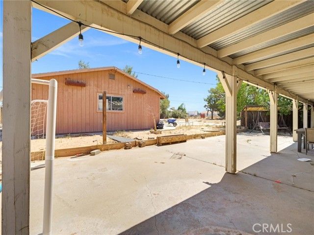 20715 Teton Road, Apple Valley, CA 92308
