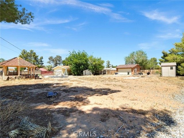 20715 Teton Road, Apple Valley, CA 92308