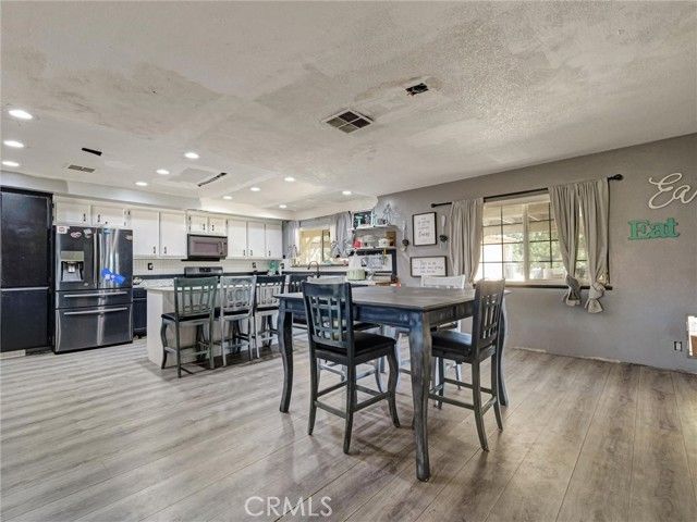 20715 Teton Road, Apple Valley, CA 92308