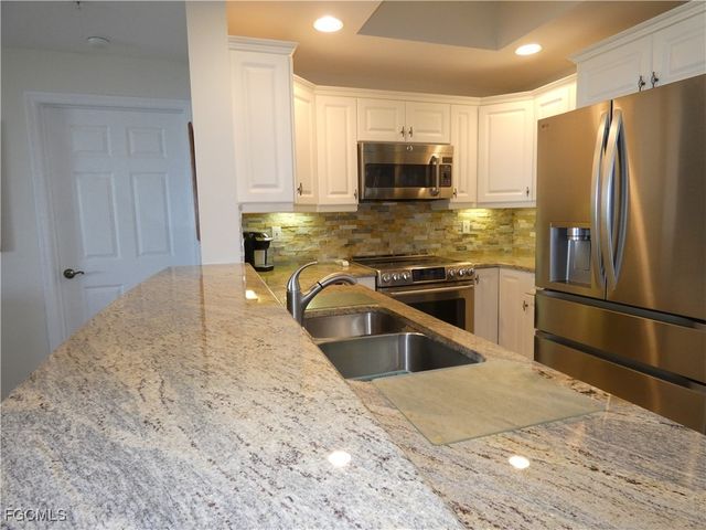 1001 Arbor Lake DR 506, Naples, FL 34110