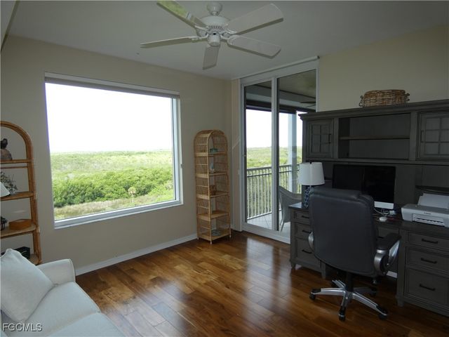 1001 Arbor Lake DR 506, Naples, FL 34110