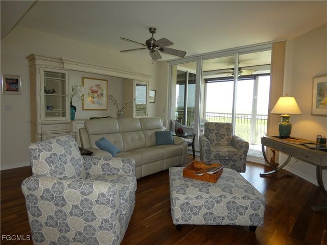 1001 Arbor Lake DR 506, Naples, FL 34110