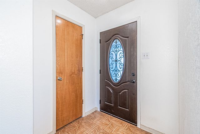 108 Cole Road, Red Oak, TX 75154