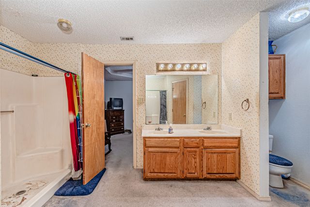 108 Cole Road, Red Oak, TX 75154