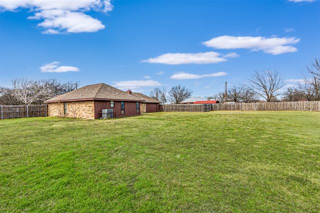 108 Cole Road, Red Oak, TX 75154