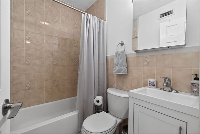 116 Trenton St 2, Boston, MA 02128