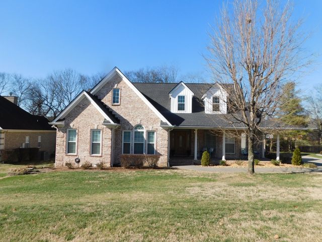 117 Collinwood Dr, Gallatin, TN 37066