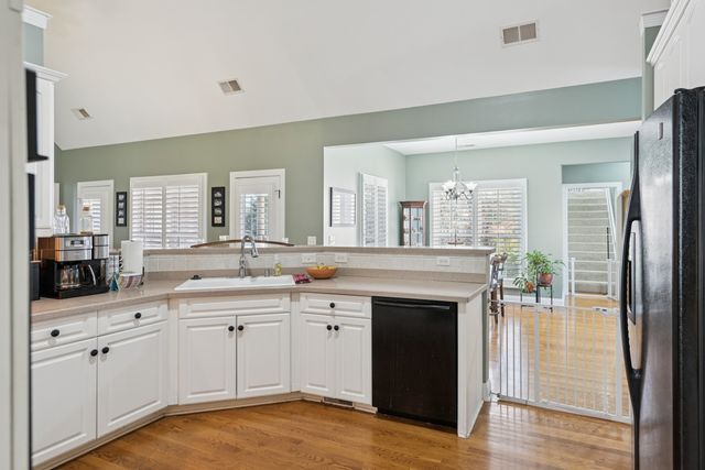 117 Collinwood Dr, Gallatin, TN 37066