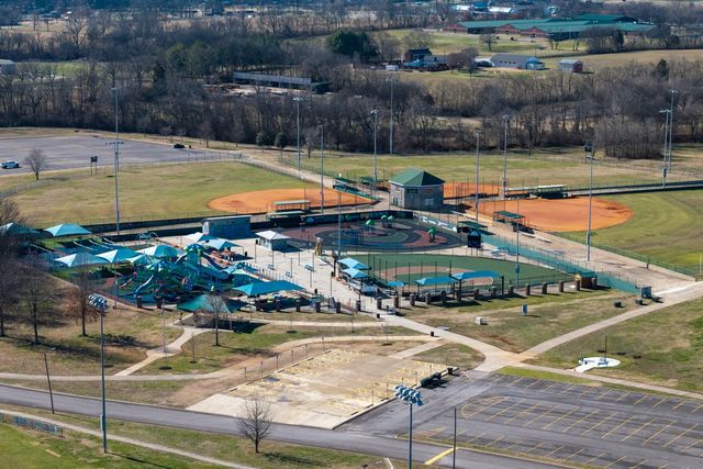 117 Collinwood Dr, Gallatin, TN 37066