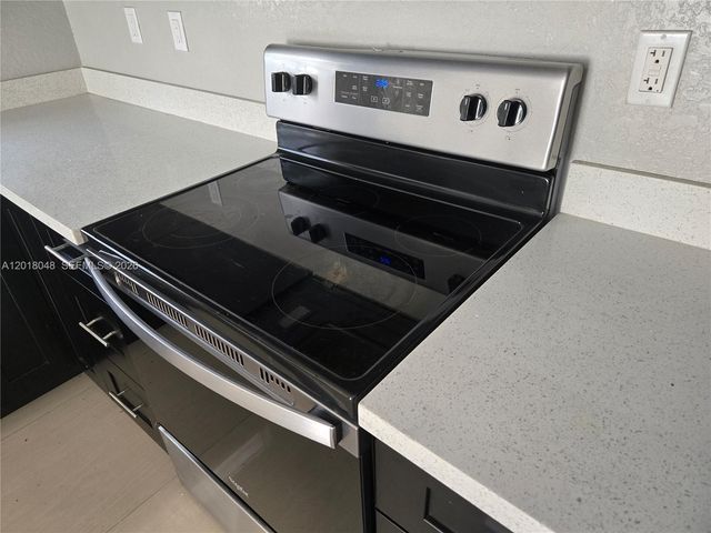1707 NW 68th Ter 1, Miami, FL 33147