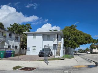 1707 NW 68th Ter 1, Miami, FL 33147
