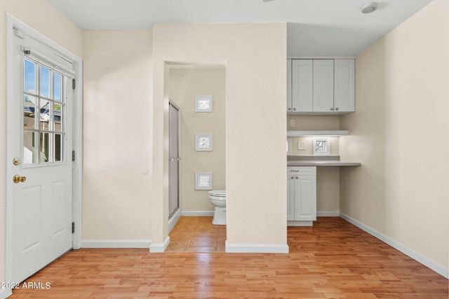 6551 E 5TH Street, Scottsdale, AZ 85251