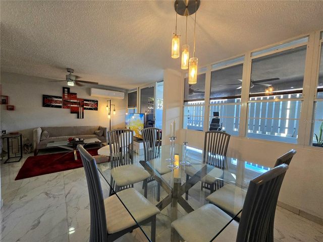 81 20 ROAD 8, Guaynabo, PR 00966