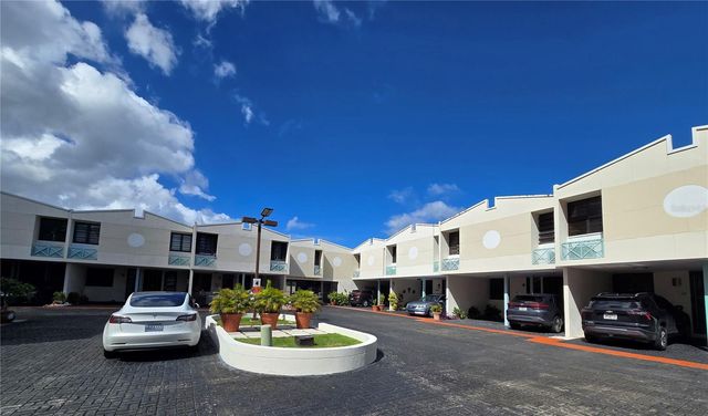 81 20 ROAD 8, Guaynabo, PR 00966