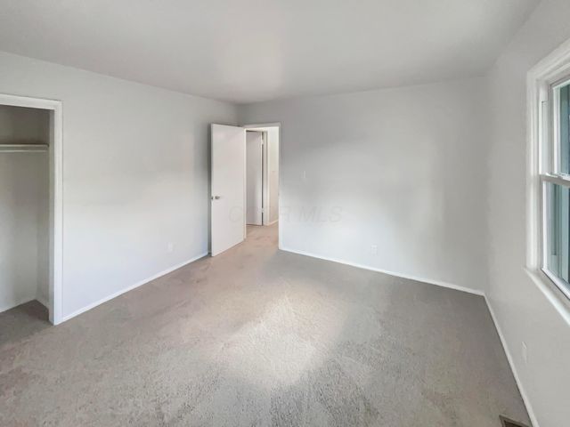 3462 Kenlawn Street, Columbus, OH 43224